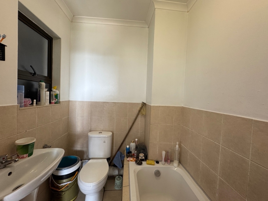 4 Bedroom Property for Sale in Observatory Western Cape